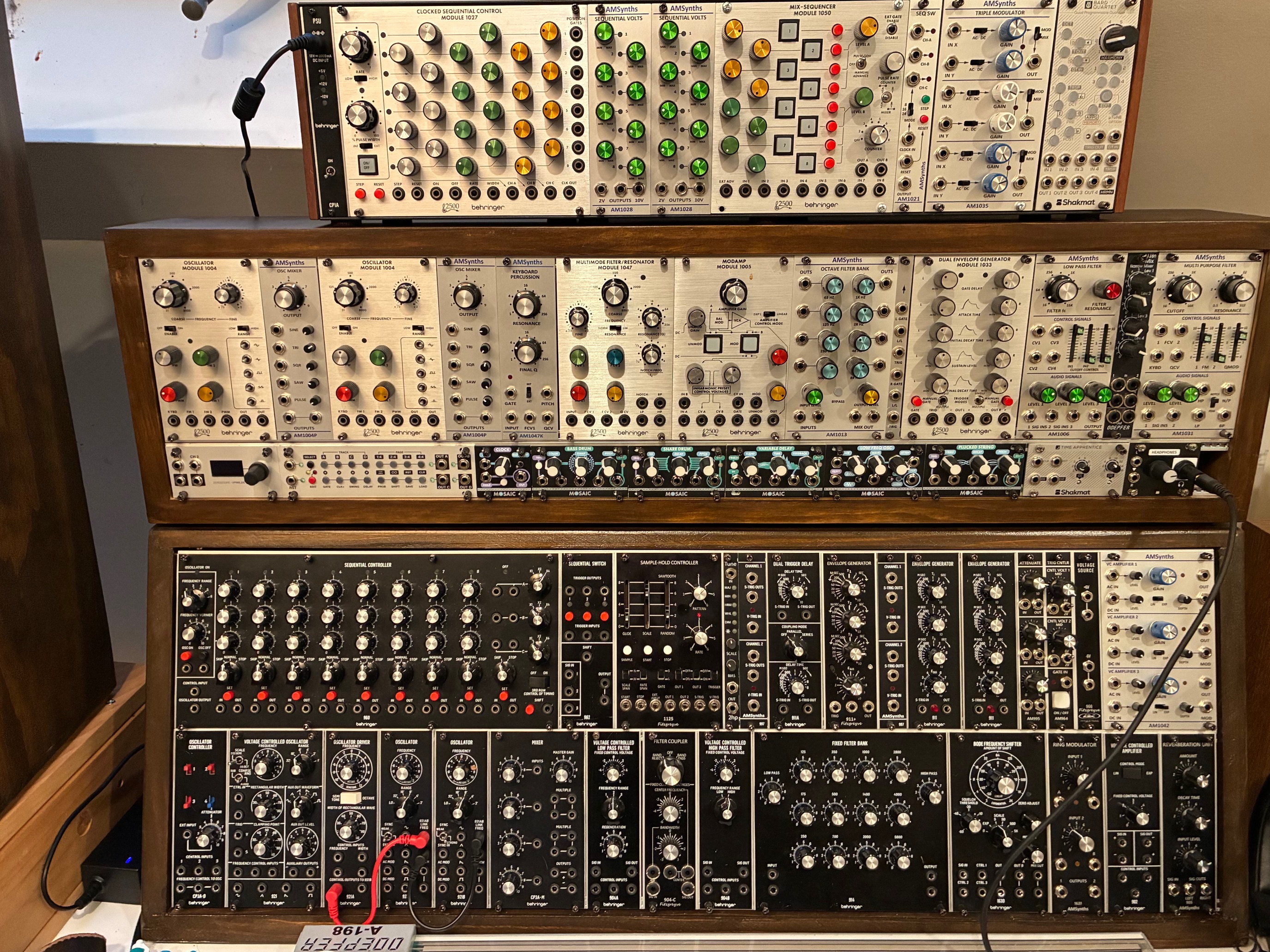 Custom Eurorack case side profile